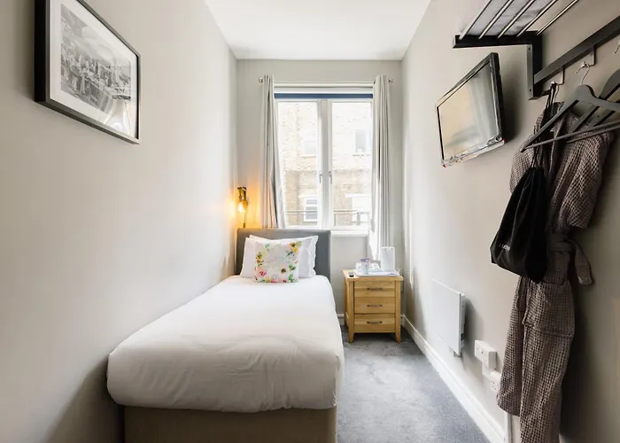 Borough High Street Rooms